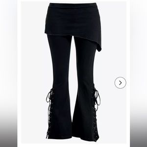 NWT Hot Topic Black Lace Up Flare Leggings Size Small